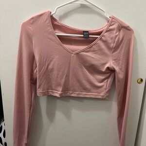 small pink vneck long sleeve crop top